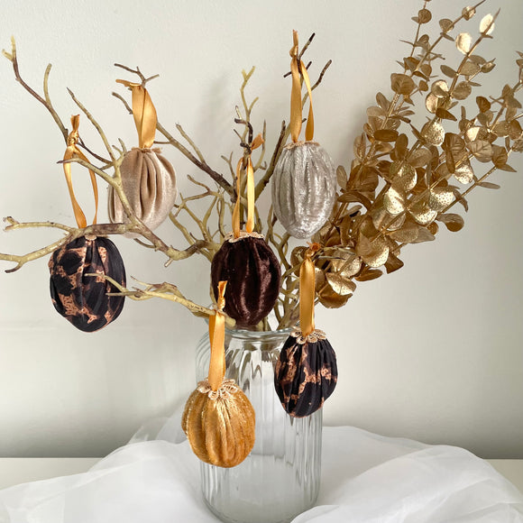 Hanging Velvet Easter Eggs Decor