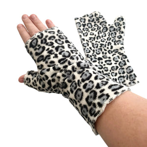 White and black soft cosy warm texting gloves